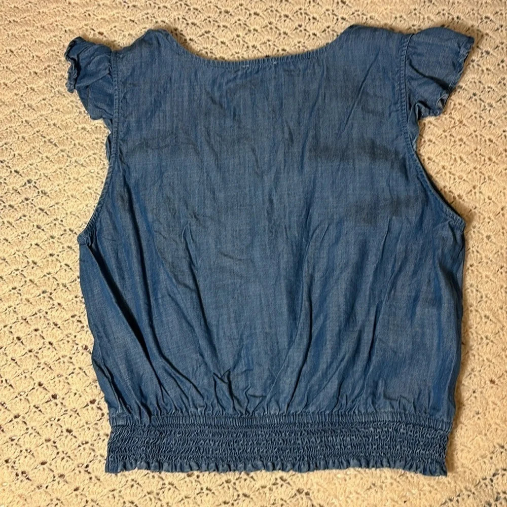 Harper Heritage Boutique Denim Ruffle Cap Sleeve Top size large - Picture 7 of 7